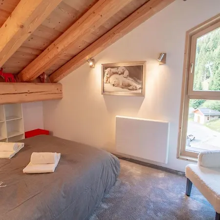 De L'ours Duplex Apartment